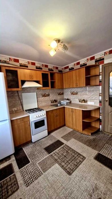 Срочно продам 2х комн квартиру Новые Дома, пр Григоренко 1 выс/5 с балконом, в отличном ж/сост.