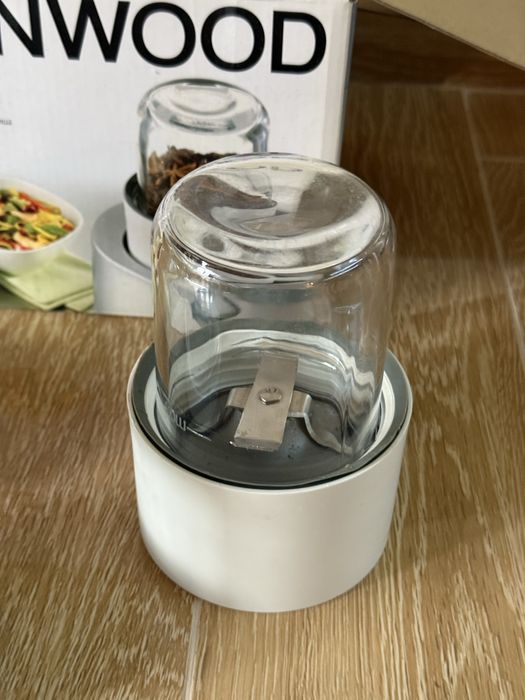 Багатофункціональний подрібнювач AT 320A