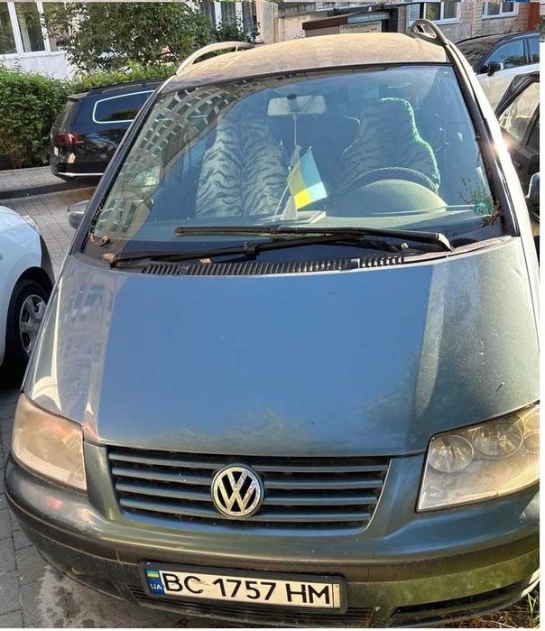 Автомобіль Volkswagen sharan 1.9 tdi 2003р.  3500$ +торг
