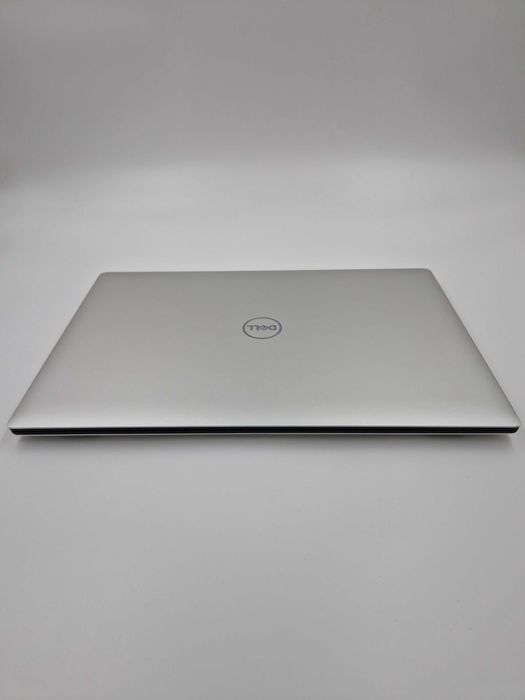 DELL PRECISION 5530 i9-8950HK / 32 GB / 512 GB – 11 зарядів АКБ