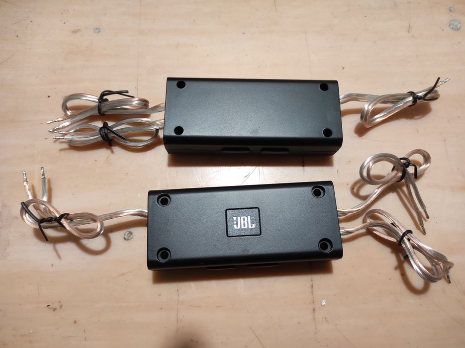 Кросовери JBL (Stadium 62CF)