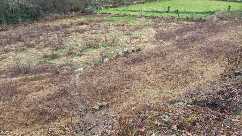 terreno com anexo muito útil