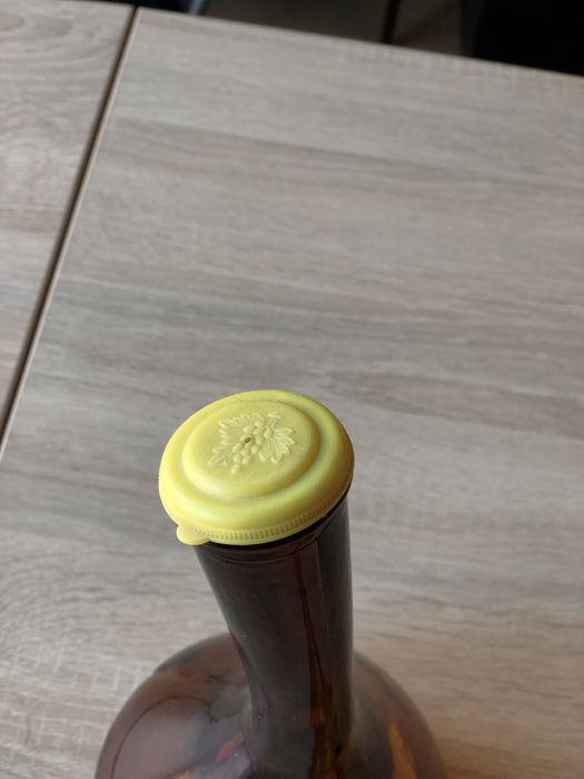 Karafka do wina Katalonia