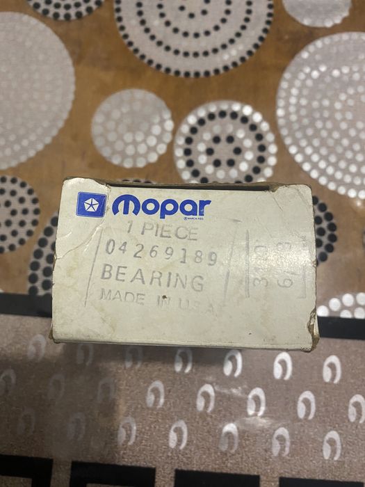 Подшипник раздаточной коробки, выходного вала, задний 4269189 Chrysler