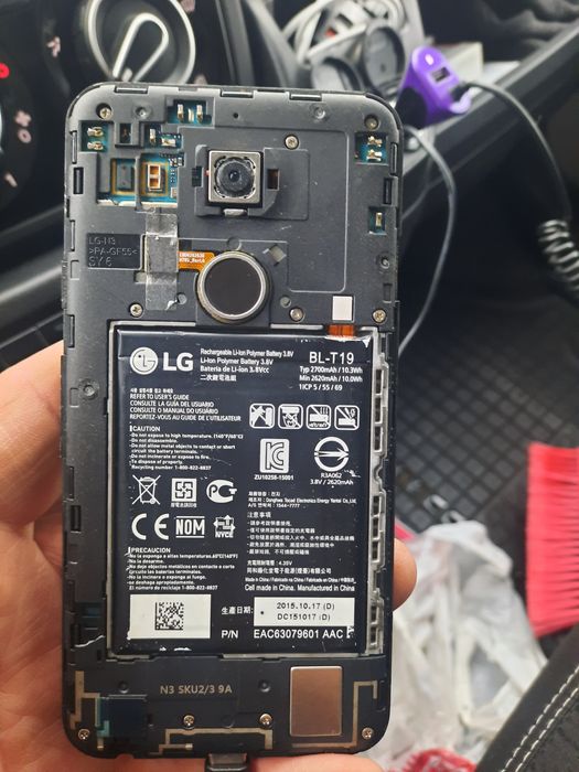 Телефон LG Nexus 5X           .
