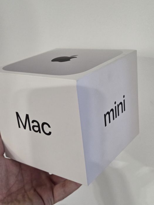 Mac mini M4 16GB/256GB — como novo, c/ caixa e fatura