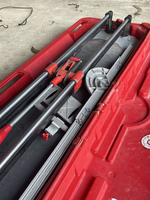 Cortador de Azulejos Grande RUBI TX-1200-N