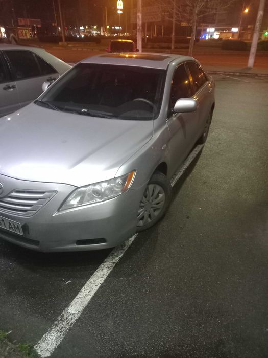 Таета КАмри  2007 135000 пробег