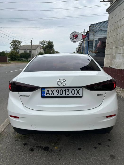 Продам Mazda 3 2015