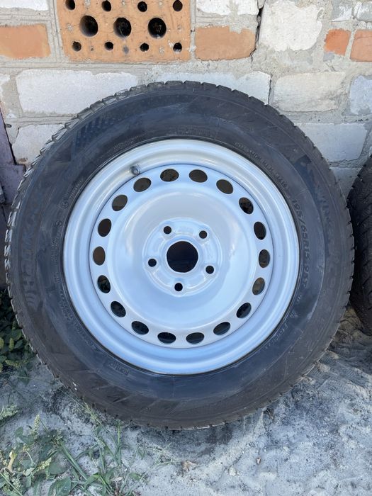 Зимня резина Hankook 195/65/R15 з дисками 5/112
