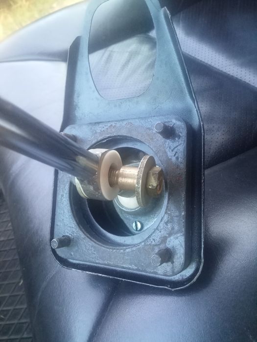 Fiat 125p lewarek skrzyni biegów  pion