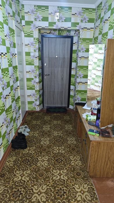 Продаж квартири с. Грозино