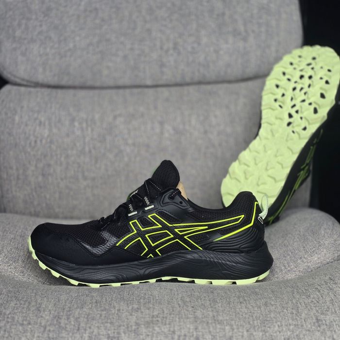 Чоловічі кросівки ASICS