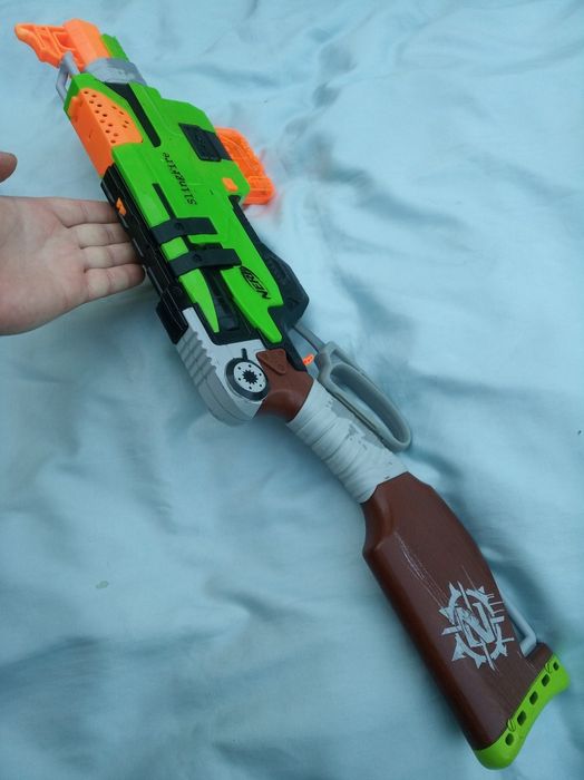 Nerf Zombie Strike SlingFire