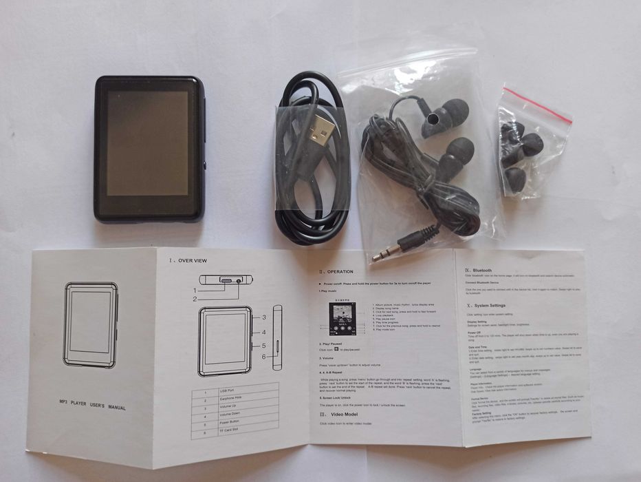 МР3 плеєр М4  32Gb з сенсорним екраном, FM радіо та диктофоном