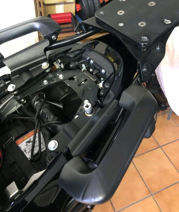 Pegas Passageiro VFR 1200 GIVI
