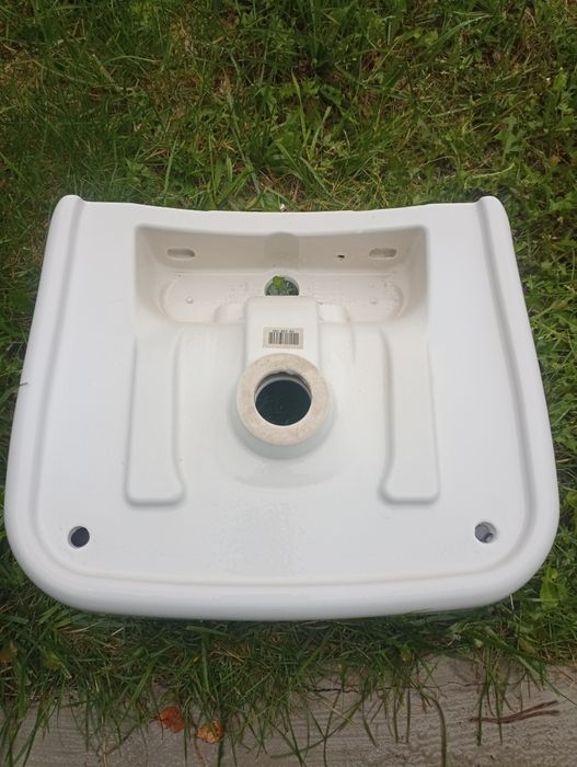 Umywalka Cersanit nowa 50 cm
