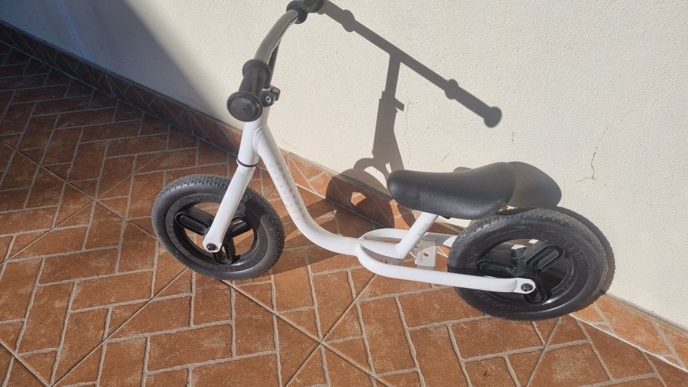 Bicicleta de aprendizagem sem pedais