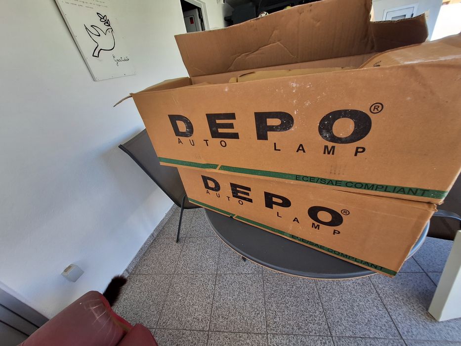 Faróis para PEUGEOT 308 SW de 2009 a 2011