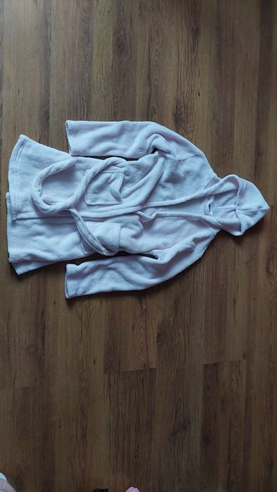 Szlafrok dziewczęcy