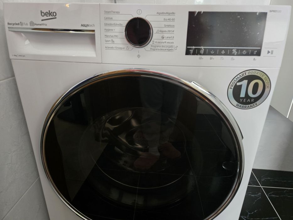 Máquina de Lavar Roupa Beko 9 kg AquaTech 1400 rpm – Excelente Estado