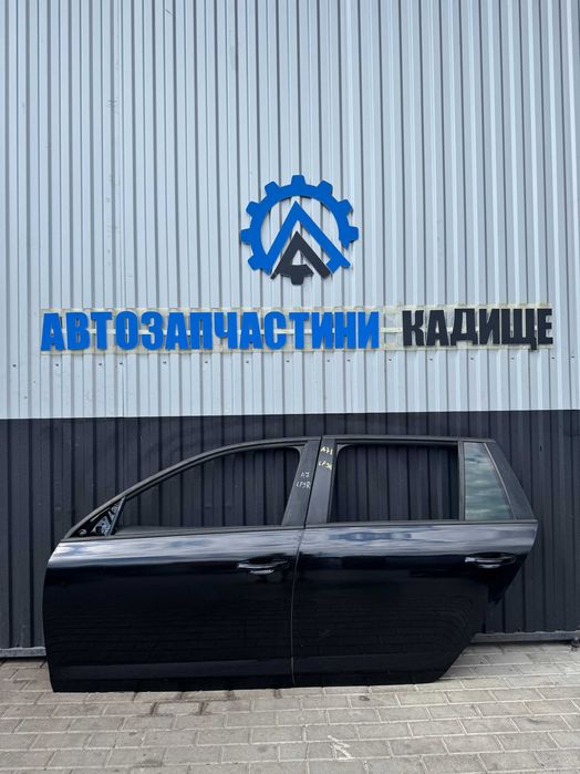 Дверка Октавія а7 двері універсал Skoda Octavia A7 LF9R/LF5A/LF8Z дверка шкода