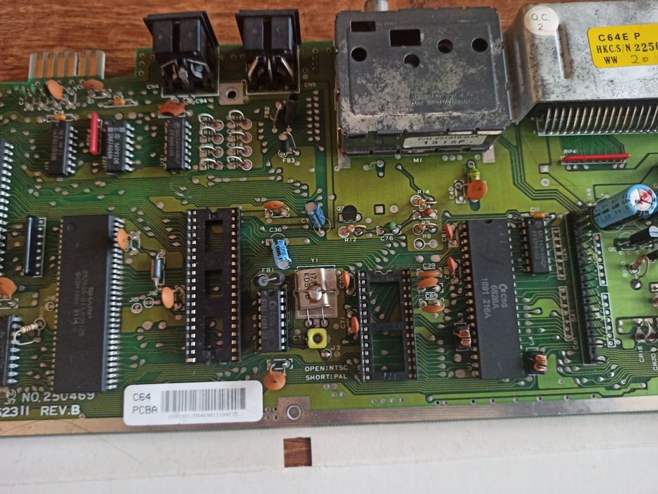 Commodore 64 płyta główna