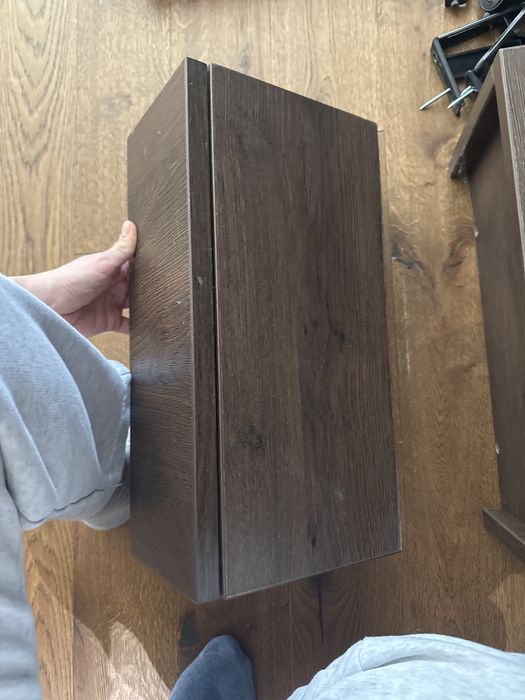 Szafki nocne wiszace 40x20x13 DWIE orzech