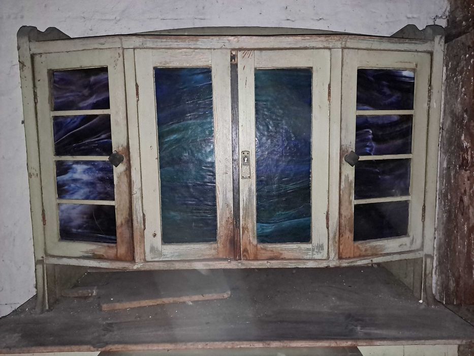 Kredens, 2 rozne , do renowacji