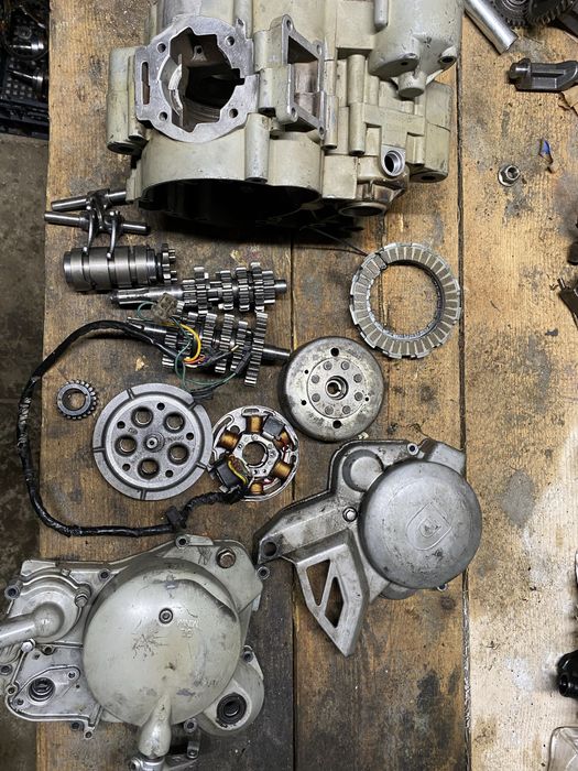 Części derbi d50b0, ebs, minarelli am6 [rieju, yamaha, gilera, derbi)