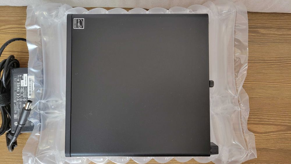 Неттоп Ryzen 5 PRO 2400GE 8/128GB m.2 NVMe WiFi HP EliteDesk 705 G4