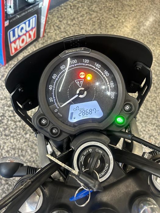 Triumph Bonneville Street Twin de 2022 Nacional, Histórico manutenção na Triumph