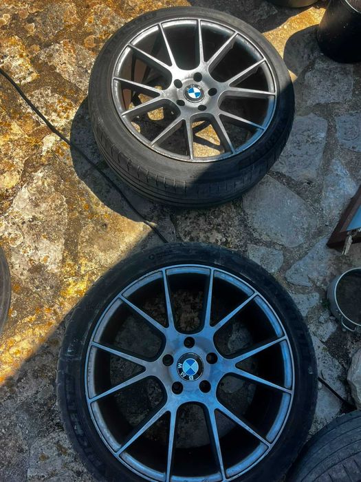 Vende-se jantes com pneus BMW 19 - Modelo 520 Serie 5