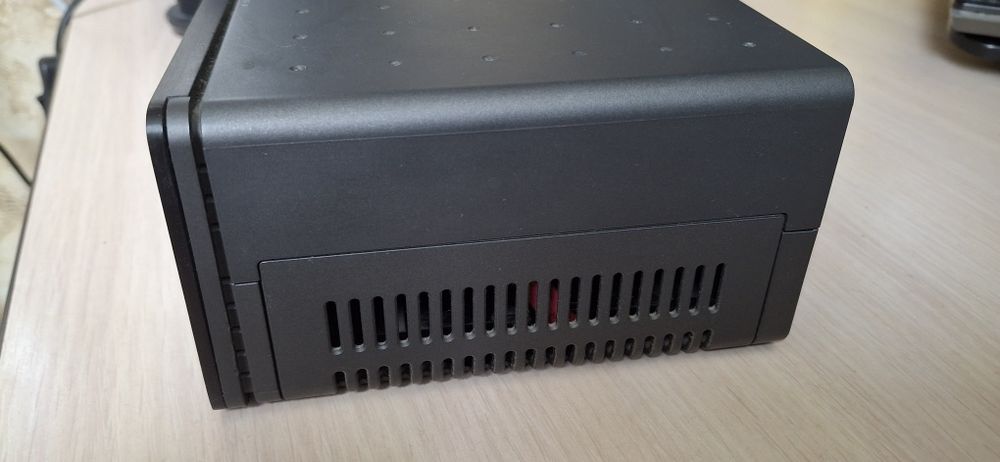 Медіаприставка  Dvico TViX HD