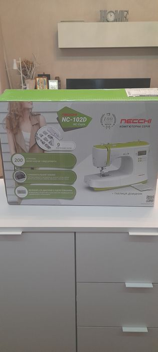 Швейна машина necchi nc-102D