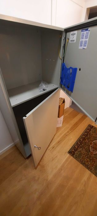 Armário p/suporte - parte tecnica de elevador/plataforma hidraulica