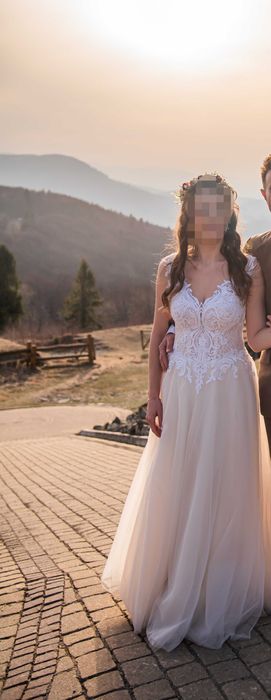 Suknia ślubna rozmiar M