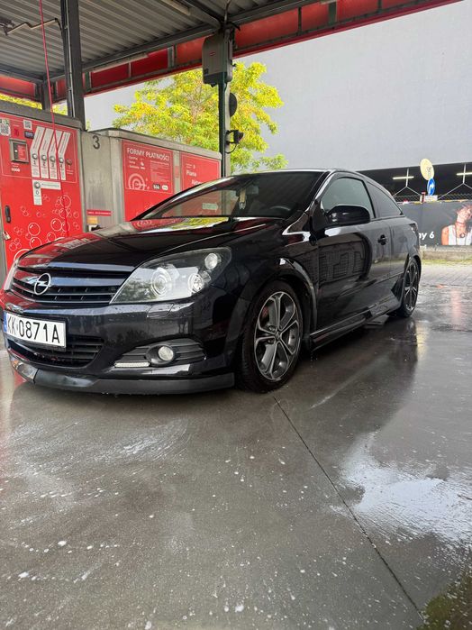Opel Astra H GTC 2.0T LPG