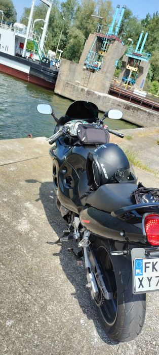 Suzuki GSX 750F 2001