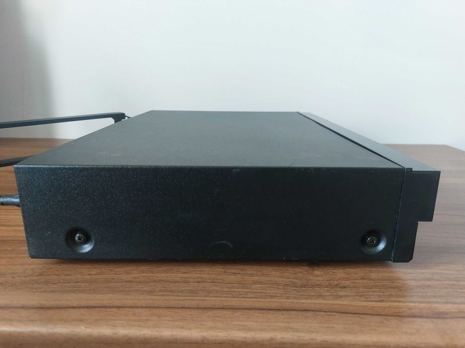 Marantz ST-64 Cyfrowy syntetyzowany tuner FM AM Made in Japan