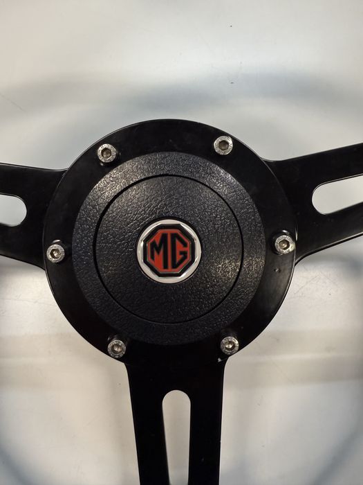 Volante c/cubo MGB GT