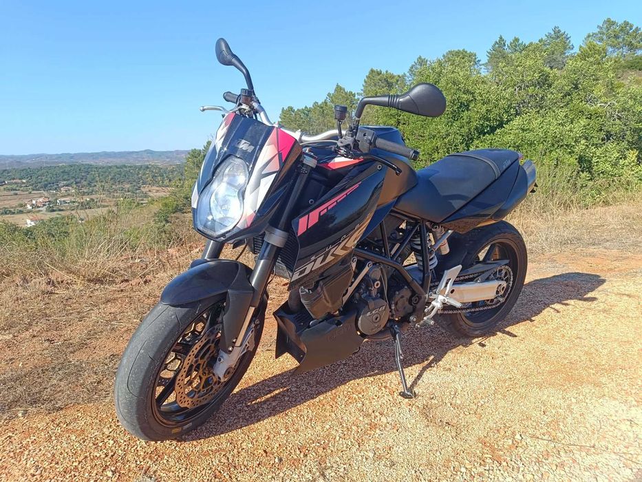 2005 KTM Super Duke 990 Garage Bike
