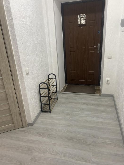 Атмосферна двокімнатна квартира у серці Карпат — Верховина
