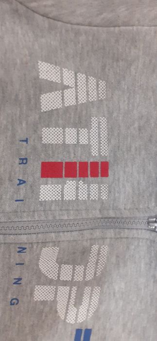 Bluza szara 5.10.15 gruba 104 110 Minoti