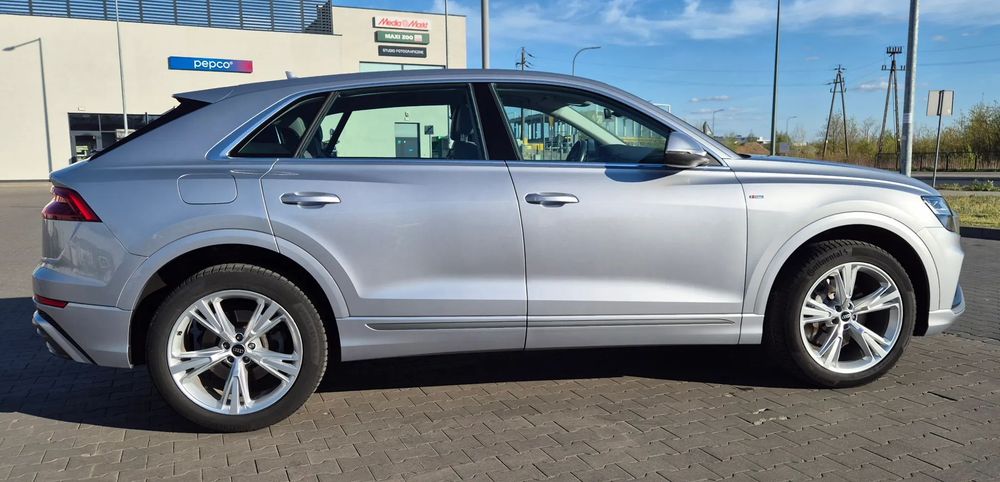Audi Q8 Salon Polska, tempomat ACC, serwis ASO