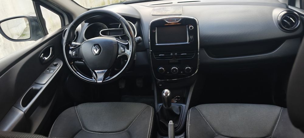 Renault Clio Sport Tourer 1.5dci