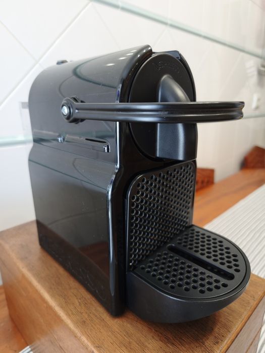 Nespresso Delonghi Inissia EN80 B para peças