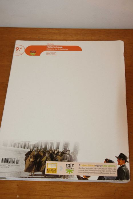 Manuais + Caderno de Atividades "História Nove" 9º ano