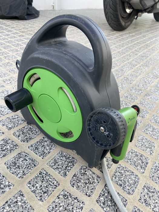 Enrolador portátil de mangueira GEOLIA 8,5M 10MM