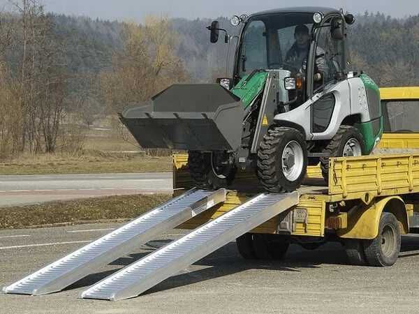 Najazdy aluminiowe do załadunku, duży wybór 1m-5m do 25t
